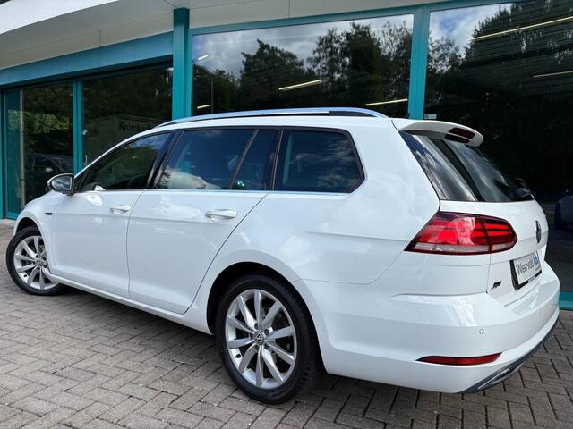 Volkswagen GOLF 1.5 TSI R-Line Highline DSG LED, Navi, Massage, PDC, 17Inch