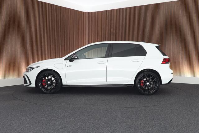 Volkswagen GOLF 1.4 245pk eHybrid GTE Sterrenhemel Stoelverwarming Virtual Cockpit Navigatie