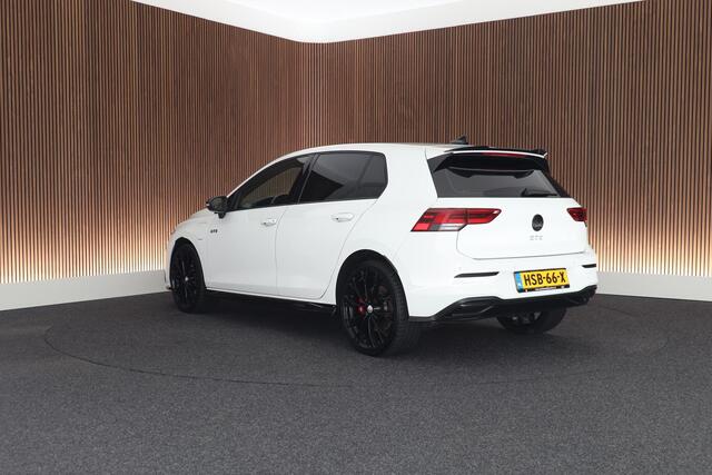 Volkswagen GOLF 1.4 245pk eHybrid GTE Sterrenhemel Stoelverwarming Virtual Cockpit Navigatie