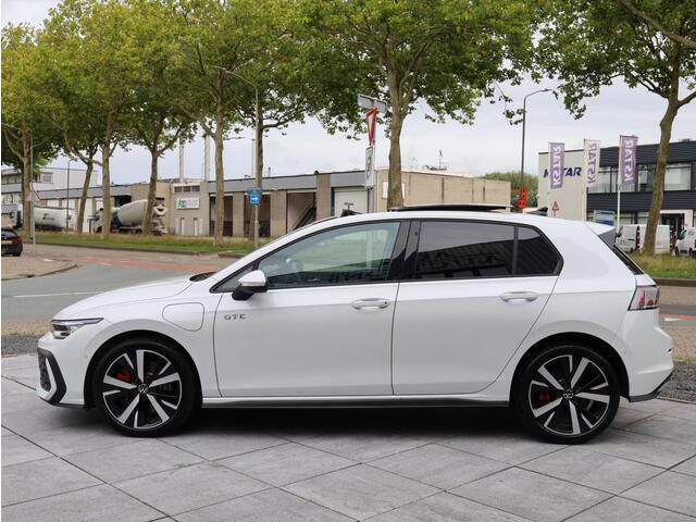 Volkswagen GOLF GTE 1.5 eHybrid 272PK | Panodak | Leer | 360° | Garantie 2030 | Head-up | Stoel Ventilatie | Memory | 18Inch |