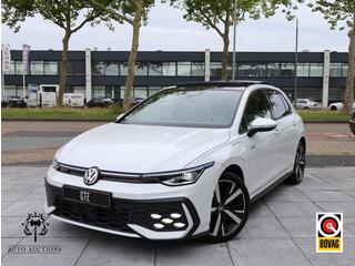 Volkswagen GOLF GTE 1.5 eHybrid 272PK | Panodak | Leer |