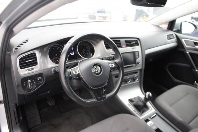 Volkswagen GOLF 1.0 TSI Comfortline keurige 5-deurs met klima, navi en cruisecontrol