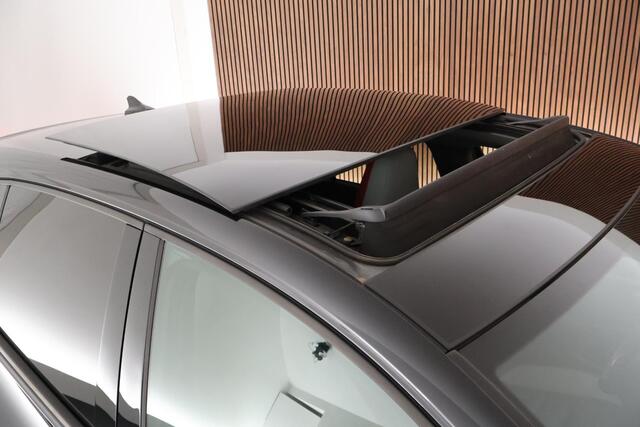 Volkswagen GOLF 2.0 TSI 245pk GTI Leder Memory Panoramadak Harman/Kardon Blindspot ACC Camera Navigatie