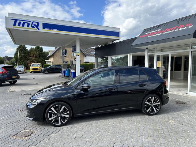 Volkswagen GOLF 1.5 eHybrid Life Edition