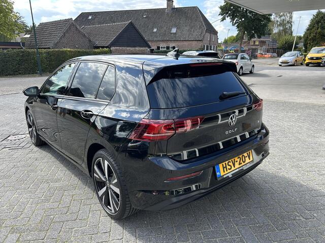 Volkswagen GOLF 1.5 eHybrid Life Edition