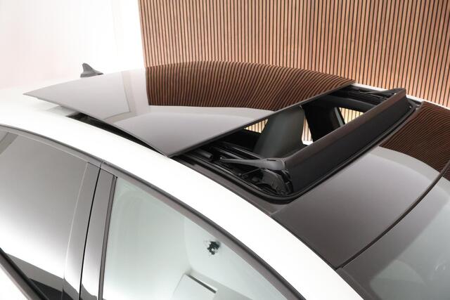 Volkswagen GOLF 1.5 272pk eHybrid GTE Black Style Trekhaak Camera Leder Memory HUD Keyless Stoelventilatie Navigatie