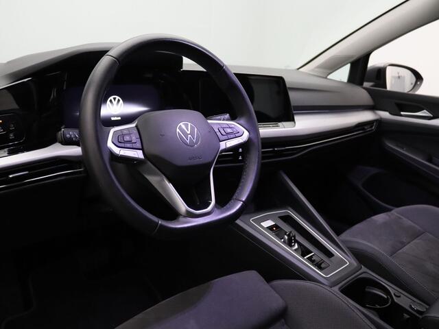 Volkswagen GOLF 110pk eTSI Life Business DSG Apple Carplay/Android Auto | Climate