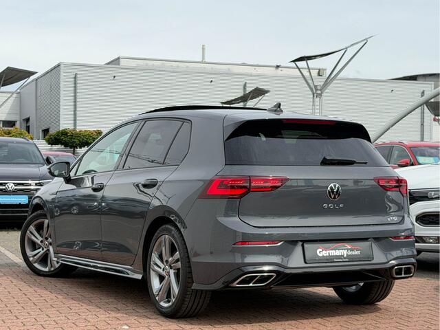 Volkswagen GOLF 1.5 eTSI R-Line Sportpakket Pano R-Zetels IQ-Light H&K-Audio Tr.Haak