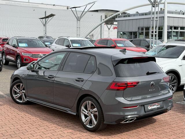Volkswagen GOLF 1.5 eTSI R-Line Sportpakket Pano R-Zetels IQ-Light H&K-Audio Tr.Haak
