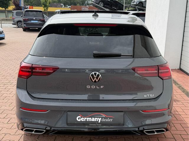 Volkswagen GOLF 1.5 eTSI R-Line Sportpakket Pano R-Zetels IQ-Light H&K-Audio Tr.Haak