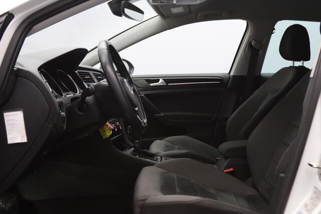 Volkswagen GOLF Variant 1.4 TSI 126 PK Automaat Highline, Trekhaak, Carplay, Camera, Adap. Cruise Control