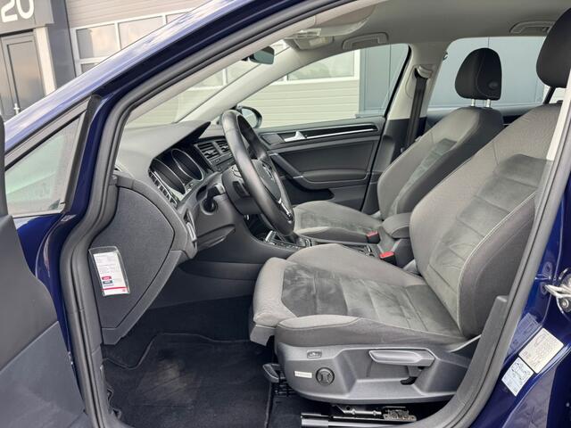 Volkswagen GOLF 1.5 TSI HIGHLINE Clima+LED+Trekaak+Navi+Carplay
