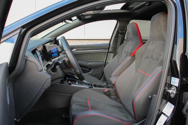 Volkswagen GOLF GTI Clubsport 2.0 TSI Pano Harman Kardon Head up IQ