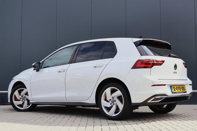 Volkswagen GOLF 1.4 eHybrid GTE 245pk | Stoelverwarming | Camera | LED Plus | Active Info Display | Draadloze lader
