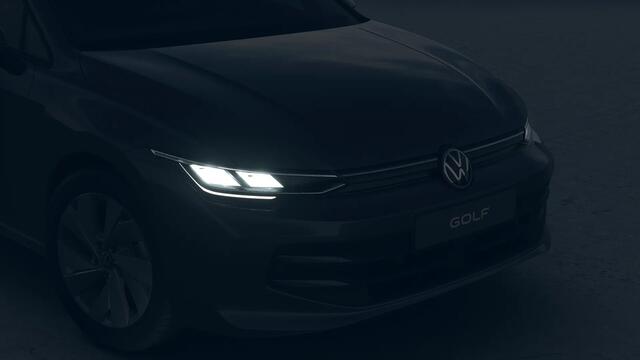 Volkswagen GOLF Life Edition eHybrid | 'App-Connect' draadloze smartphone integratie | Achterbank in ongelijke delen neerklapbaar incl. middenarmsteun en doorlaadmogelijkheid | Afstandscontrolesysteem (Front Assist)