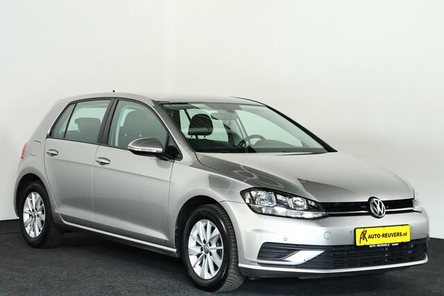 Volkswagen GOLF 1.0 TSI Trendline Airco / Bluetooth / DAB / Front Assist