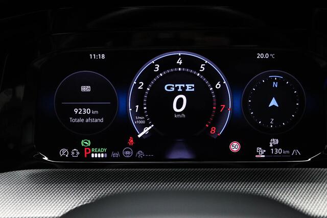 Volkswagen GOLF 1.5 eHybrid GTE | LEDER | PANORAMADAK | HEAD UP | STOELVENTILATIE | STUURVERWARMING | TREKHAAK | 18"