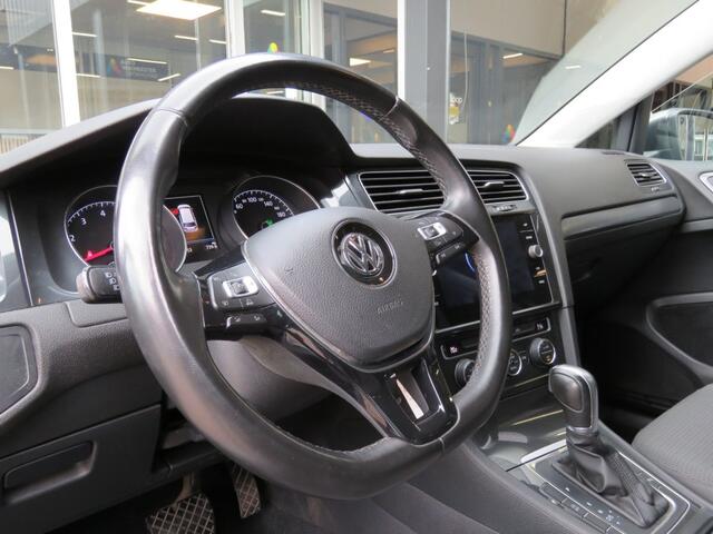 Volkswagen GOLF 1.4 TSI DSG-aut. Comfortline Business. / Carplay-android auto / Trekhaak / Clima / BOVAG garantie