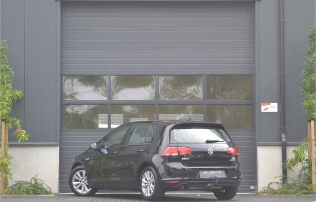 Volkswagen GOLF 1.0 TSI Comfortline NAP | Carplay | Cruise Control | Trekhaak | Parkeersensoren voor en achter