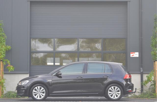 Volkswagen GOLF 1.0 TSI Comfortline NAP | Carplay | Cruise Control | Trekhaak | Parkeersensoren voor en achter
