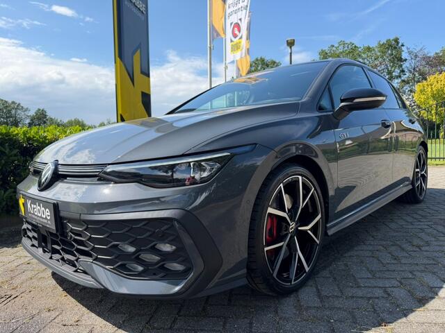 Volkswagen GOLF 2.0 TSI 195 kW Pano / IQ Light / HenK / DCC / Keyless