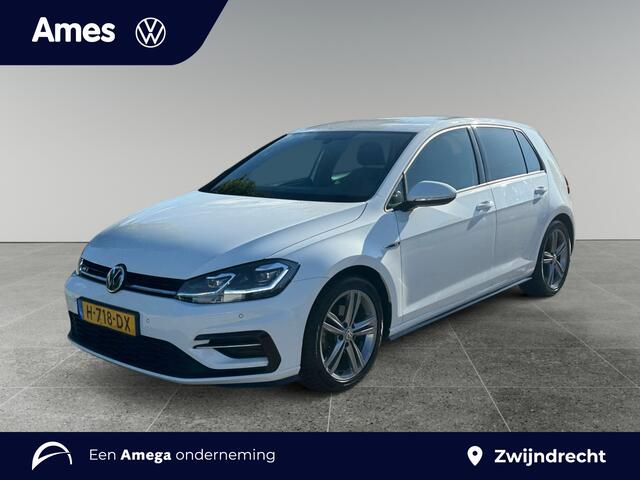 Volkswagen GOLF 1.5 150pk TSI Highline Business R Achteruitrijcamera (Rear View) | Parkeersensoren voor & achter | Velgen 'Sebring', 17 inch lichtmetaal