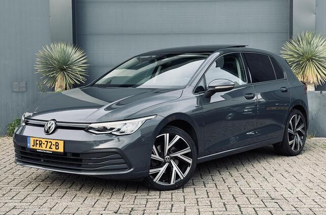 Volkswagen GOLF 1.0 TSI Life Pano/Navi/