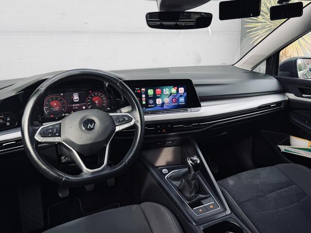 Volkswagen GOLF 1.0 TSI Life Pano/Navi/