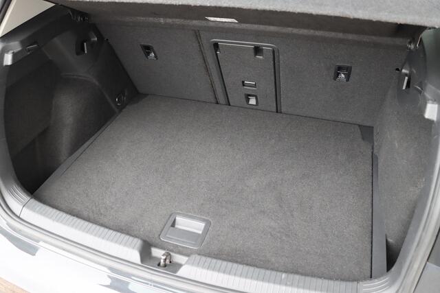 Volkswagen GOLF 1.5 eTSI Style 150pk DSG7