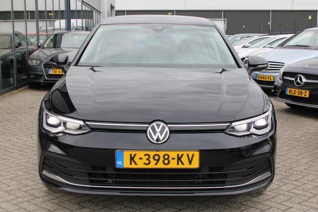 Volkswagen GOLF 1.5 eTSI Style PANORAMADAK MEMORY ACC SFEER CARPLAY