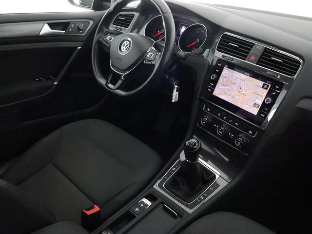 Volkswagen GOLF TSI BLACK EDITION EXECUTIVE PACK GAR TOT 8/2029* NAVI.PDC.PRIVACY.CLIMA