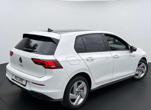 Volkswagen GOLF GTE 1.5 272PK DSG HYBRID GTE-SPORT 360°CAMERA/NAVI/HEAD-UP!/CARPLAY