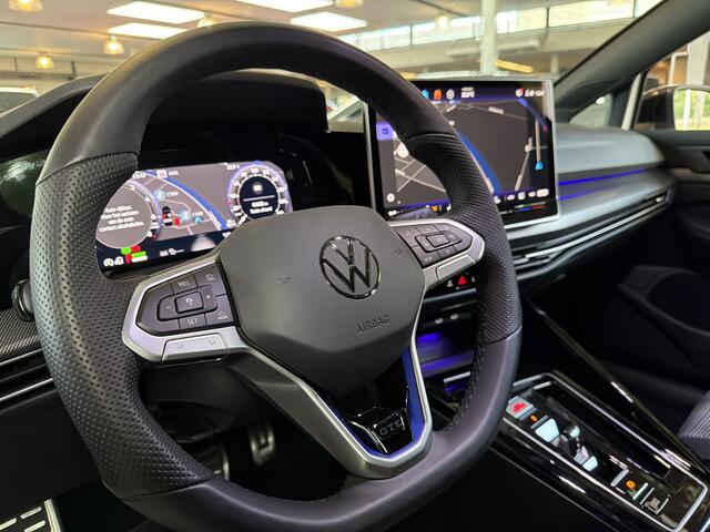 Volkswagen GOLF GTE 1.5 272PK DSG HYBRID GTE-SPORT 360°CAMERA/NAVI/HEAD-UP!/CARPLAY