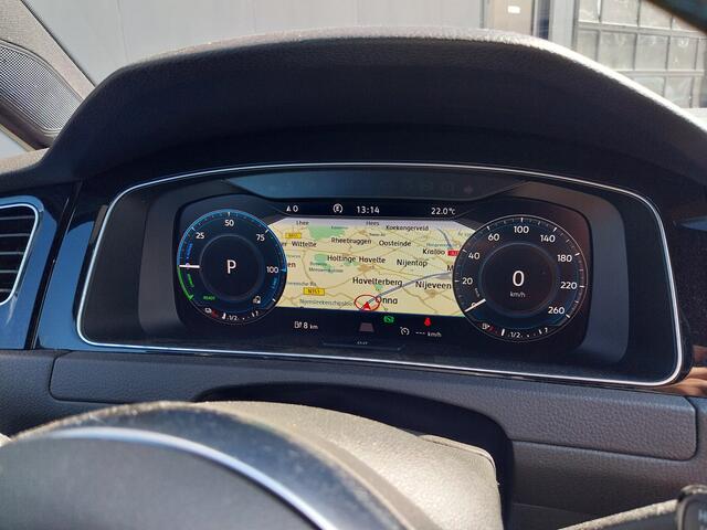 Volkswagen GOLF 1.4 TSI PHEV GTE VIRTUAL COCKPIT ADAPT CRUISE CAMERA LED NAVI ECC