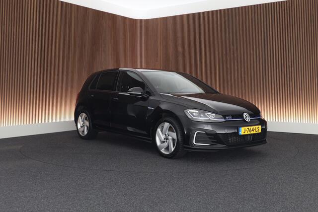 Volkswagen GOLF 1.4 TSI 204pk PHEV GTE Trekhaak LED ACC Navigatie Parkeersensoren