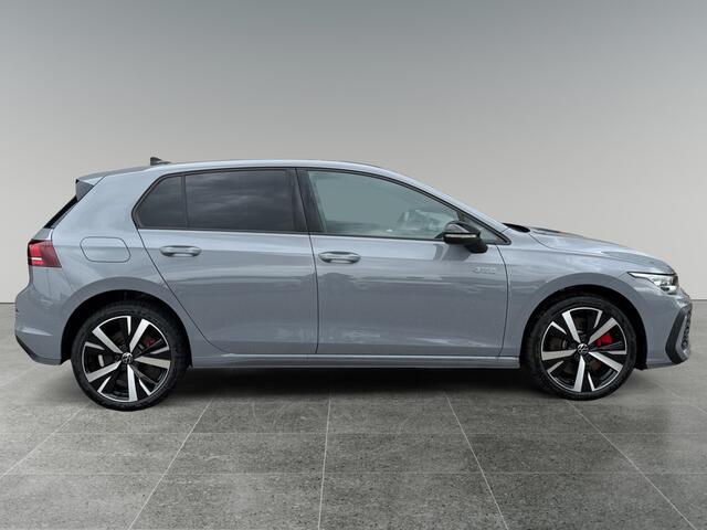 Volkswagen GOLF 1.5 272pk eHybrid GTE Dodehoeksensor 'Side Assist' | Achteruitrijcamera | Black Style Pakket