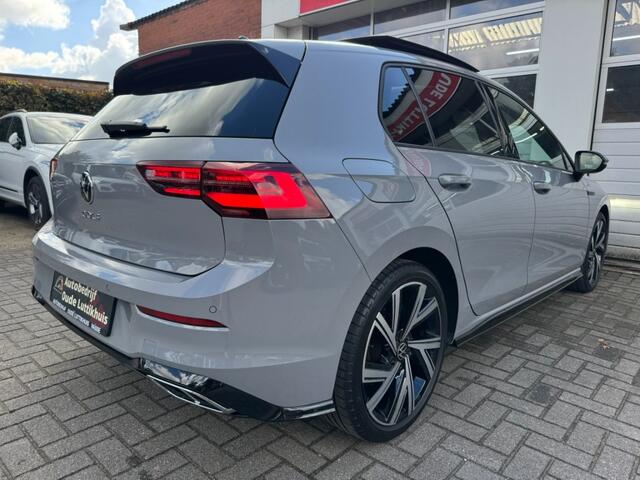 Volkswagen GOLF 1.5 TSI R-Line Pano IQ.Light ACC harman/kardon App-Connect