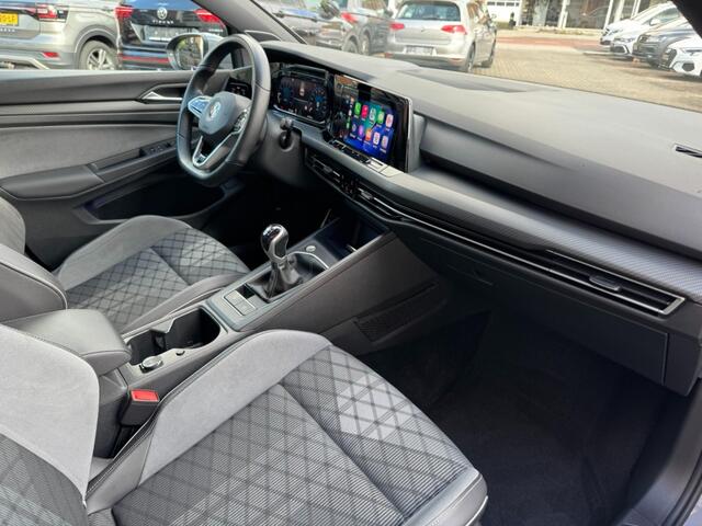 Volkswagen GOLF 1.5 TSI R-Line Pano IQ.Light ACC harman/kardon App-Connect