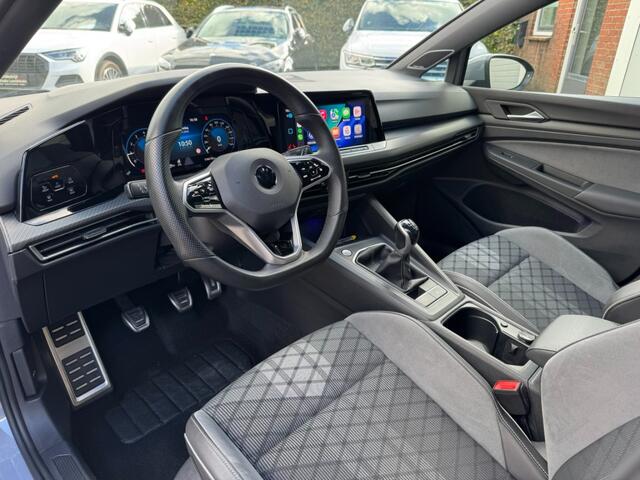 Volkswagen GOLF 1.5 TSI R-Line Pano IQ.Light ACC harman/kardon App-Connect