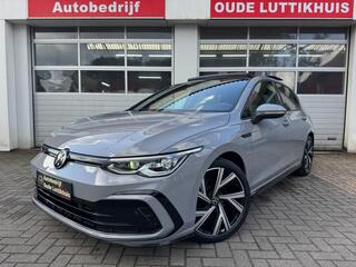 Volkswagen GOLF 1.5 TSI R-Line Pano IQ.Light ACC harman/