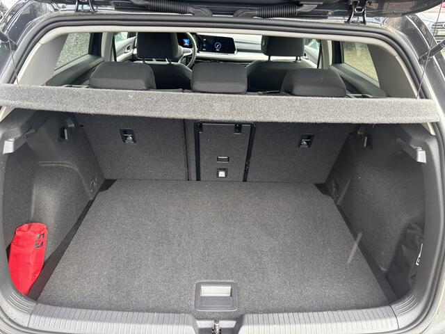 Volkswagen GOLF 5DRS 1.0 TSI Move Standkachel / Full LED / Carplay