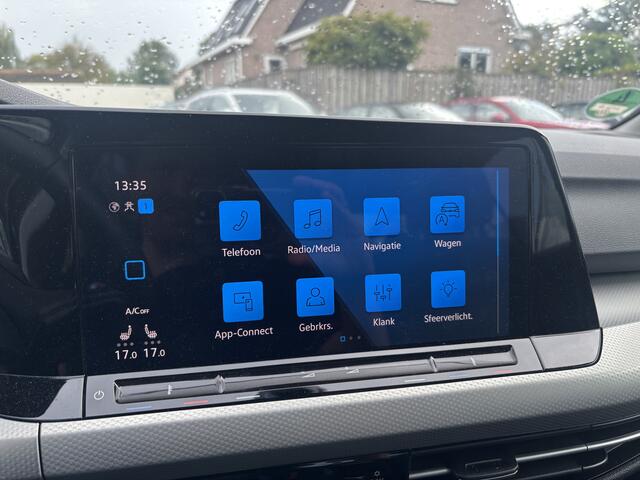 Volkswagen GOLF 5DRS 1.0 TSI Move Standkachel / Full LED / Carplay