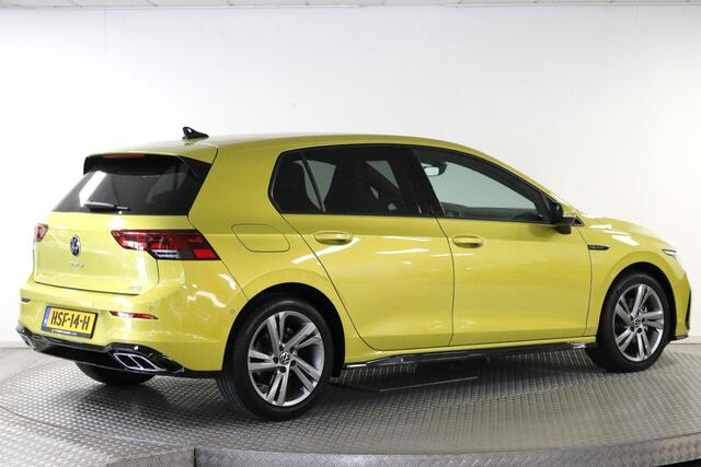Volkswagen GOLF 1.5 eTSI R-Line Business+ 160 PK | Virtual Cockp. | Dab | Camera | Carplay
