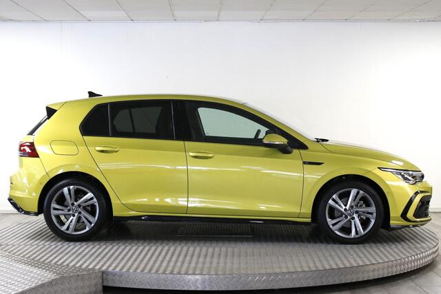 Volkswagen GOLF 1.5 eTSI R-Line Business+ 160 PK | Virtual Cockp. | Dab | Camera | Carplay