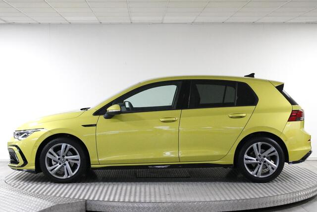 Volkswagen GOLF 1.5 eTSI R-Line Business+ 160 PK | Virtual Cockp. | Dab | Camera | Carplay
