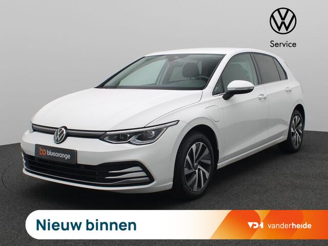 Volkswagen GOLF 1.4 eHybrid Style 204PK DSG SOH 93,07%, Navi, Memorystoel, Parkeersensoren voor en achter, Navi, DAB+, 16" LM Velgen