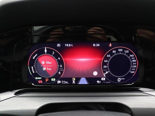 Volkswagen GOLF 1.4 eHybrid Style 204PK DSG SOH 93,07%, Navi, Memorystoel, Parkeersensoren voor en achter, Navi, DAB+, 16" LM Velgen