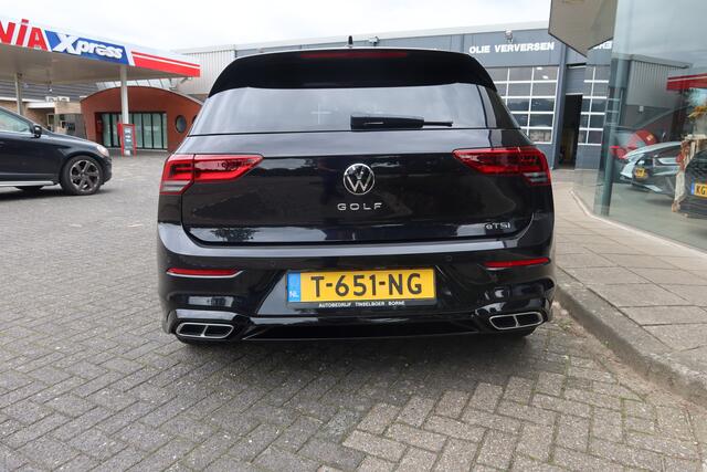 Volkswagen GOLF 1.5 eTSI R-Line 150PK Automaat Stoel,- Stuurverwarm. I Camera I VOL