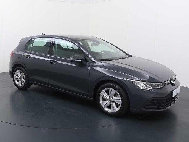 Volkswagen GOLF 1.0 TSI Life | 110 PK | Adaptive cruise control | Digitale cockpit | Navigatiesysteem | Climate control | LED koplampen |