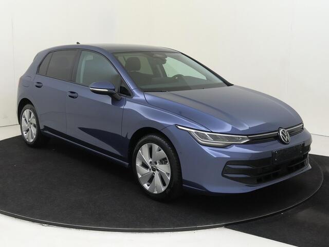 Volkswagen GOLF Life Edition eHybrid | 'App-Connect' draadloze smartphone integratie | Achterbank in ongelijke delen neerklapbaar incl. middenarmsteun en doorlaadmogelijkheid | Afstandscontrolesysteem (Front Assist)